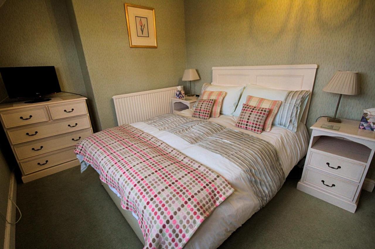 Holcombe House Guest House Llandudno Eksteriør billede