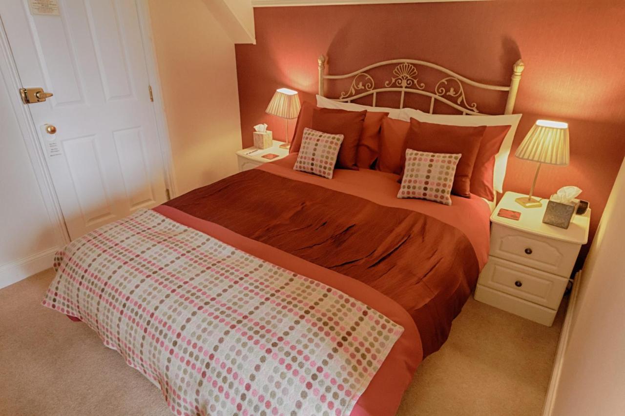 Holcombe House Guest House Llandudno Eksteriør billede